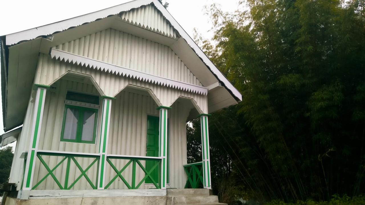 Neora Valley Retreat Hotel Rishop Exterior photo